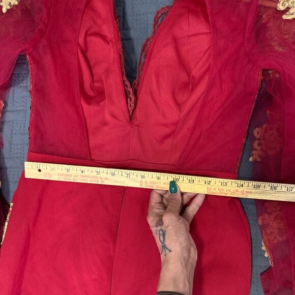 Luxurious Red and Gold Long Sleeve Gown - Picture 8 of 10